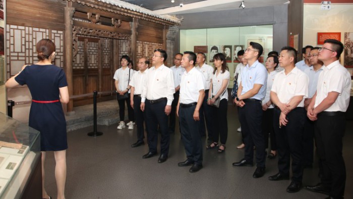 аÙʤÔÚÏß¹ÙÍø¼¯ÍÅ¿ªÕ¹¸ïÃü¹Å°å½ÌÓýôßÖ÷Ìâµ³Èջ